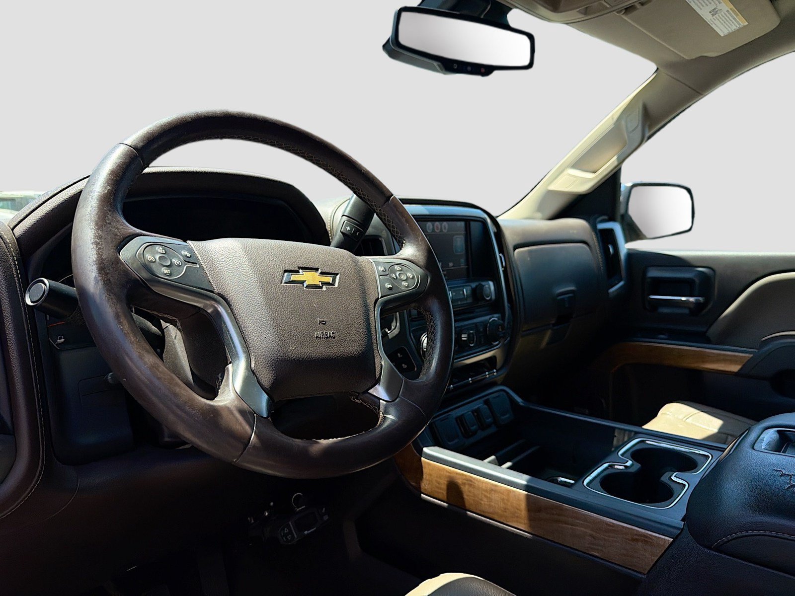 Used 2015 Chevrolet Silverado 1500 LTZ w/ Driver Alert Package AWD/4WD image 7
