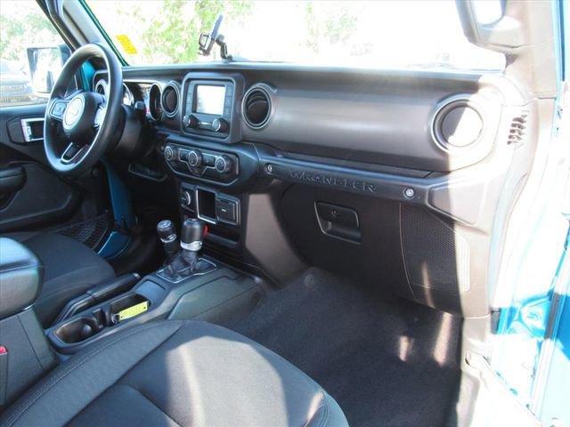Used 2020 Jeep Wrangler Sport image 11