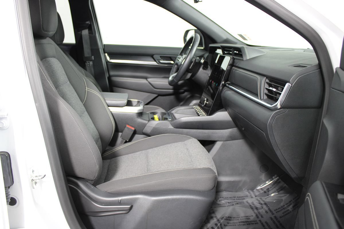 Used 2026 GMC Terrain Elevation FWD image 8