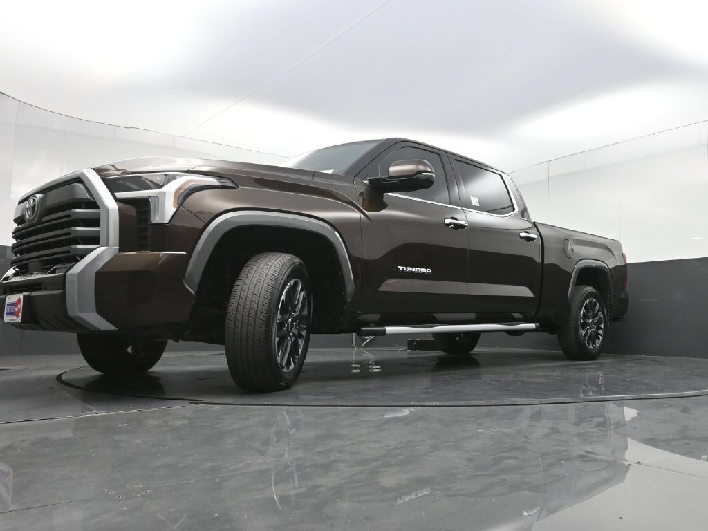 Used 2023 Toyota Tundra Limited w/ Power Package AWD/4WD image 30