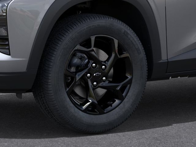 New 2026 Chevrolet Trax LT w/ Midnight Edition FWD image 9