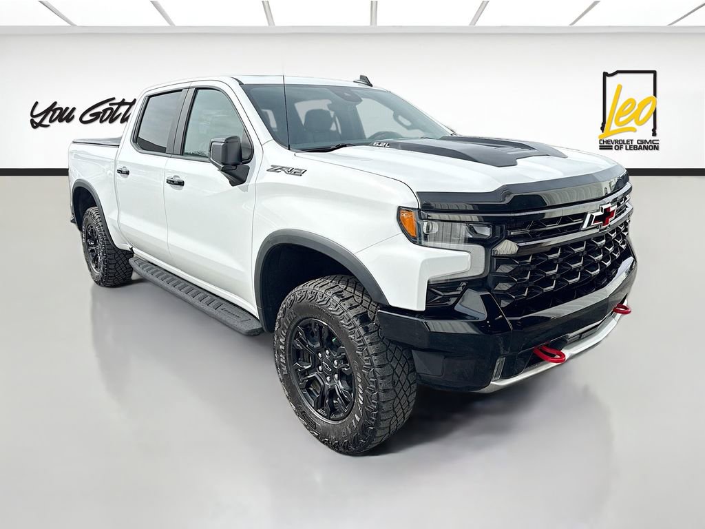 Used 2023 Chevrolet Silverado 1500 ZR2 w/ Technology Package AWD/4WD image 3