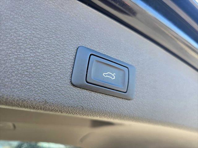 Used 2017 Audi Q5 2.0T Premium image 19