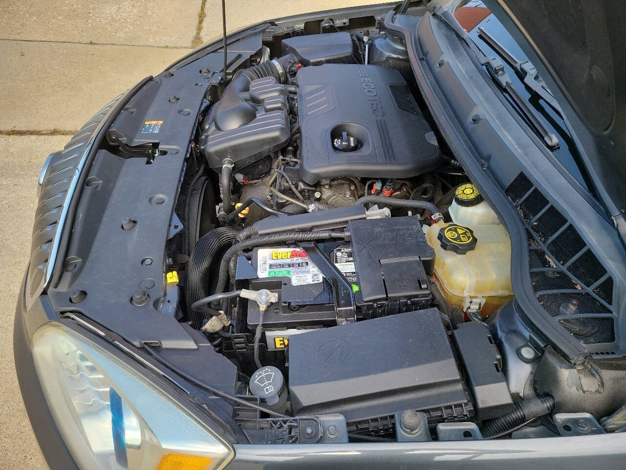 Used 2012 Buick Verano FWD image 22