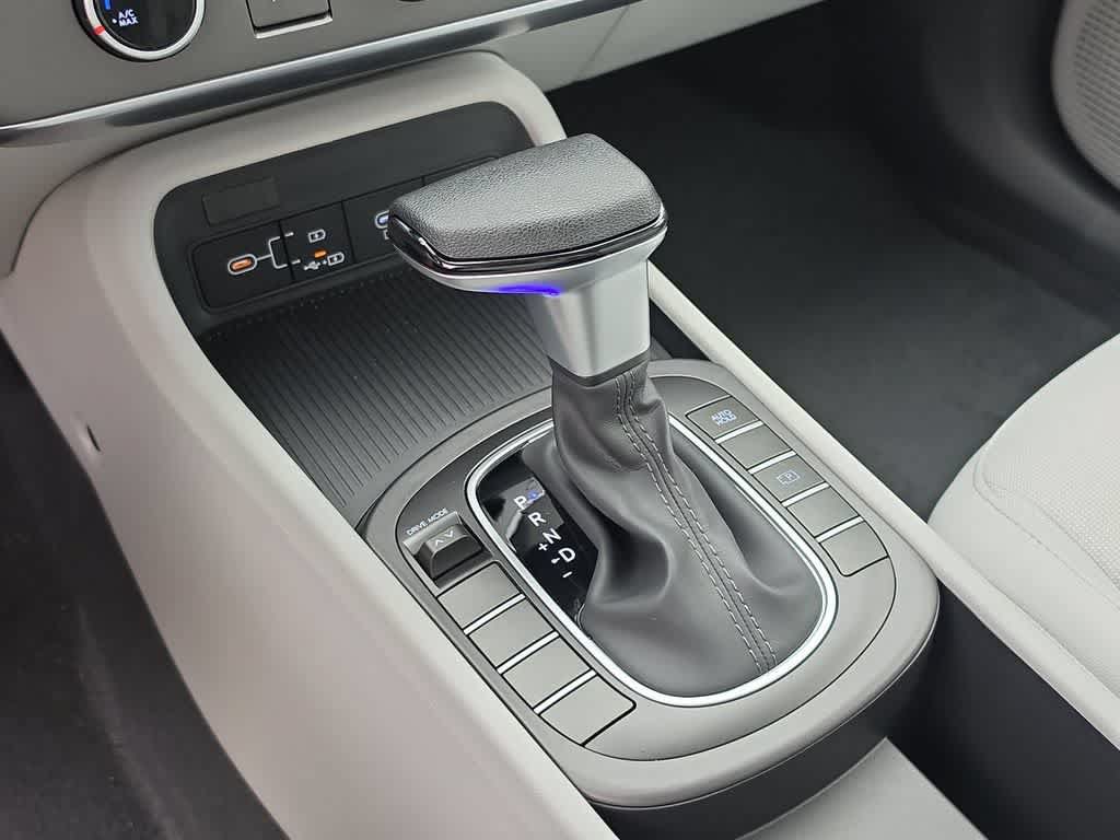 New 2027 Hyundai Kona SE FWD image 33