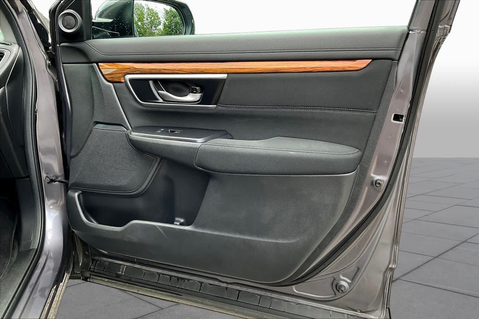 Used 2021 Honda CR-V EX image 23