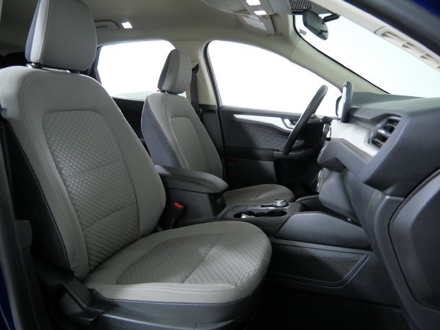Certified 2020 Ford Escape SE AWD/4WD image 13