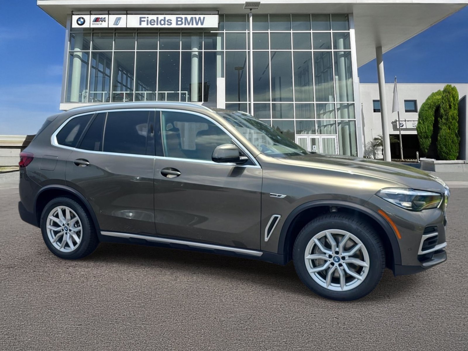 Used 2023 BMW X5 xDrive45e w/ Climate Comfort Package