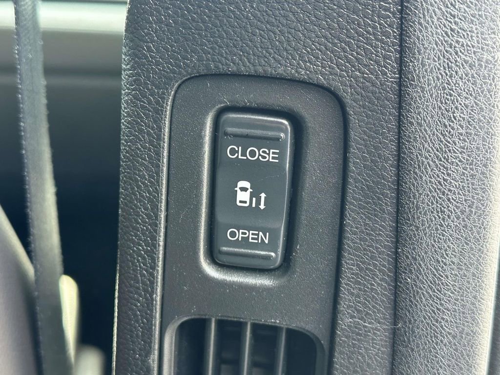 Used 2019 Honda Odyssey EX-L image 8