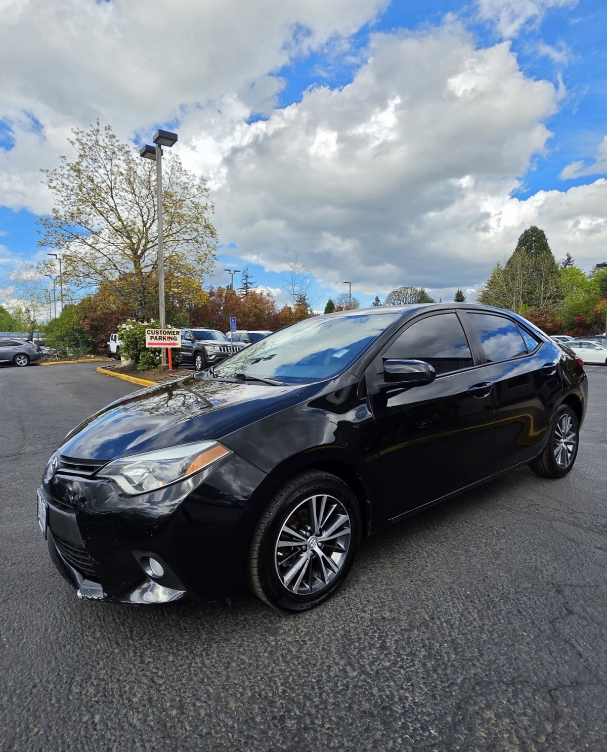 Used 2016 Toyota Corolla LE