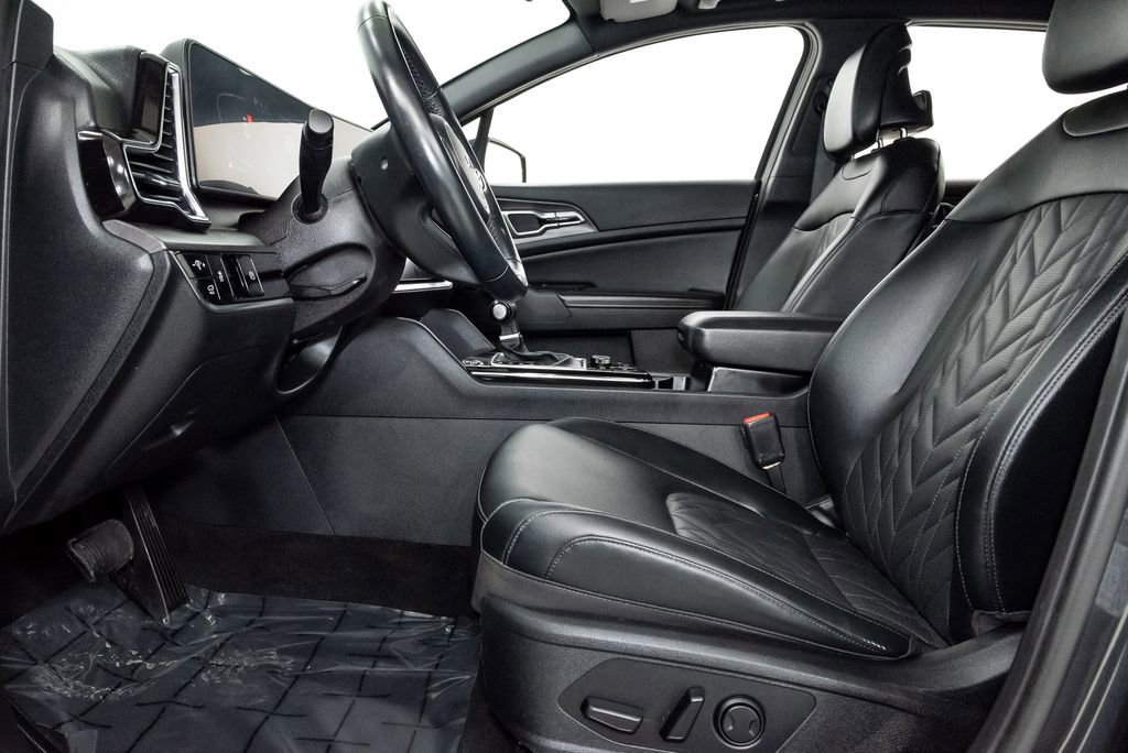 Certified 2023 Kia Sportage X-Line w/ X-Line Premium Package image 9