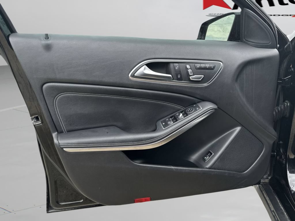 Used 2018 Mercedes-Benz GLA 250 image 20