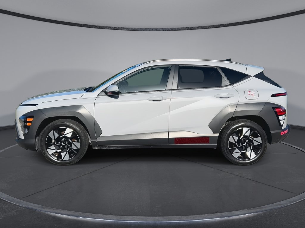 Used 2024 Hyundai Kona SEL w/ Convenience Package FWD image 5
