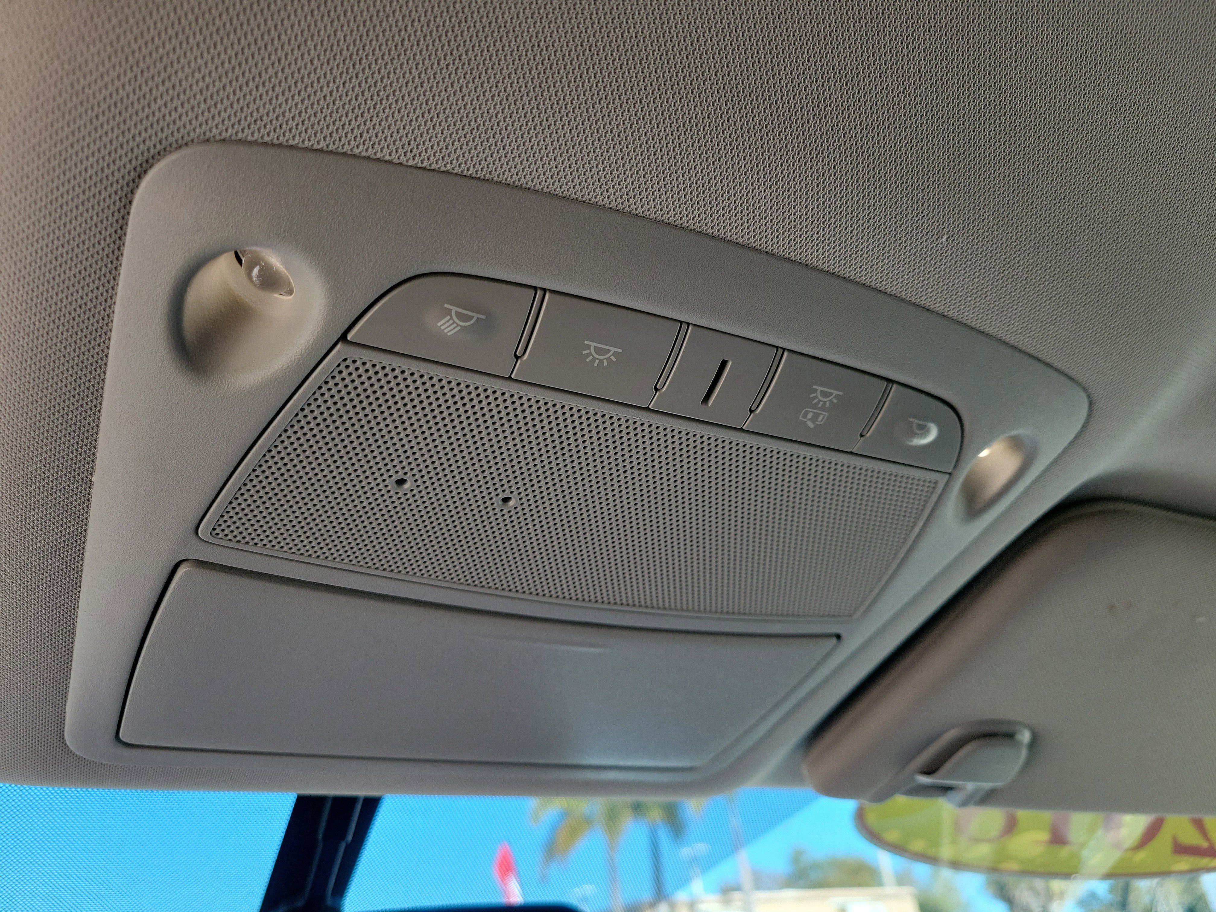 Used 2018 Nissan Murano SV w/ Cargo Package image 19