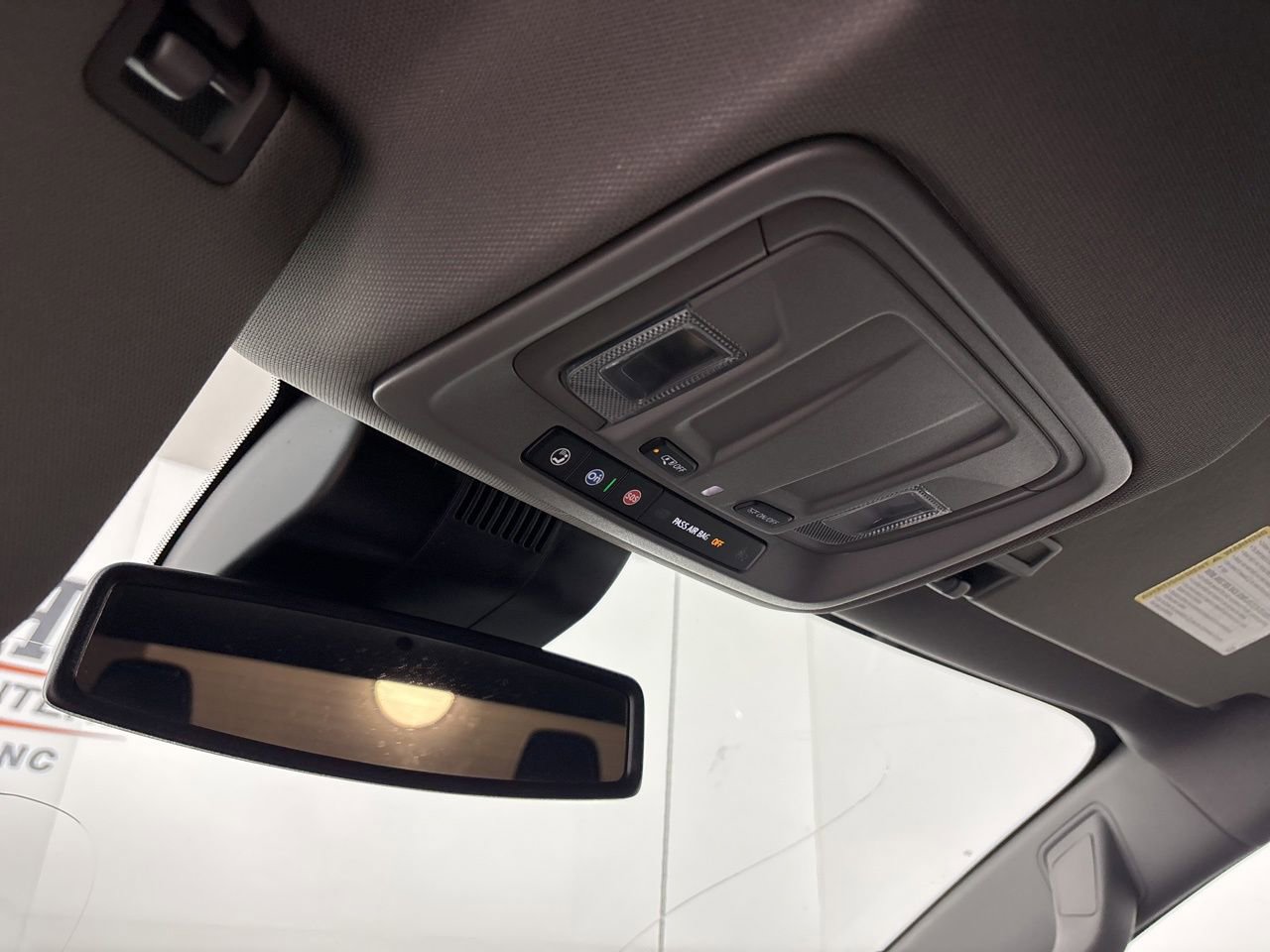 Used 2024 Chevrolet Silverado 1500 LTZ w/ Z71 Off-Road Package image 19