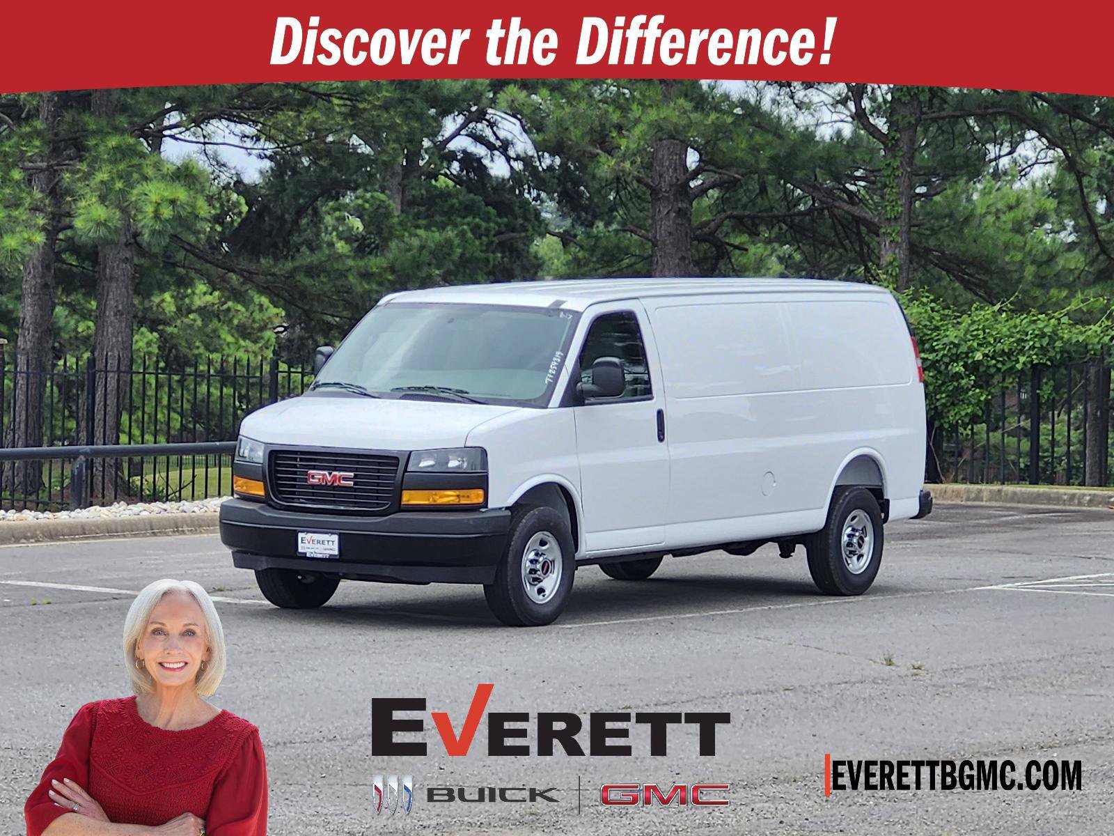 New 2026 GMC Savana 3500 Extended w/ Driver Convenience Package RWD image 1