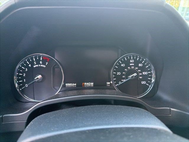 Used 2021 Ford Expedition Limited AWD/4WD image 15