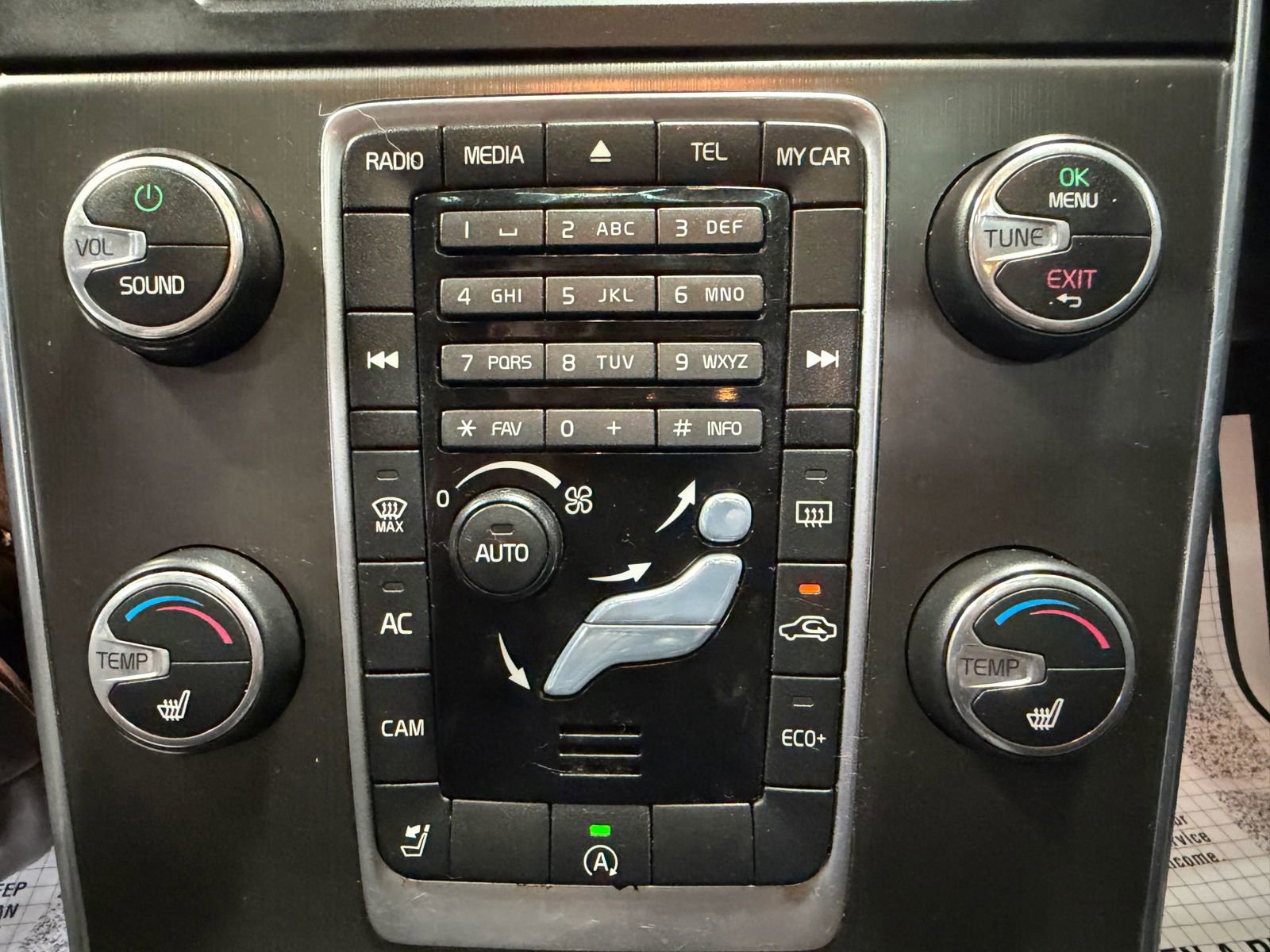 Used 2015 Volvo V60 T5 Premier Plus image 42