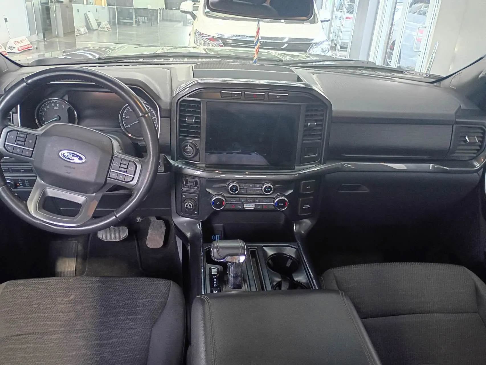Used 2022 Ford F150 XLT w/ Equipment Group 302A High image 11
