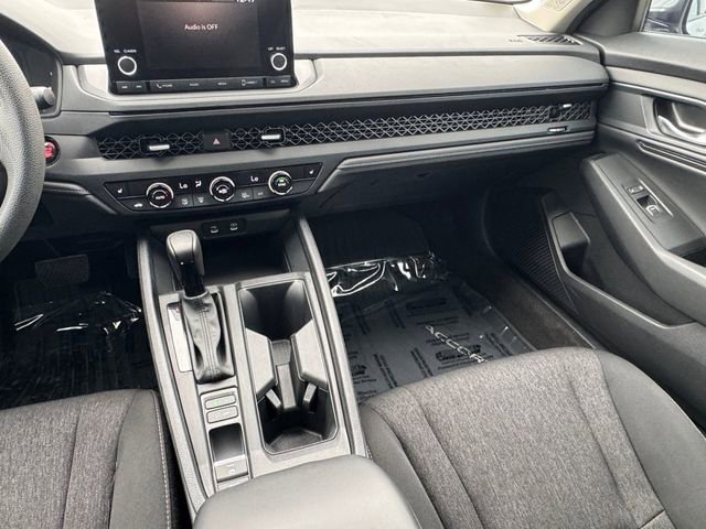 Used 2024 Honda Accord EX image 3