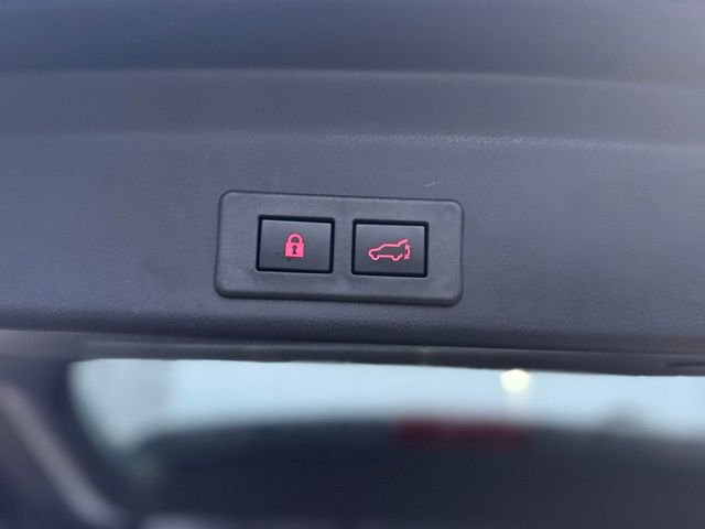 Used 2024 Subaru Ascent Premium w/ Convenience Package image 38