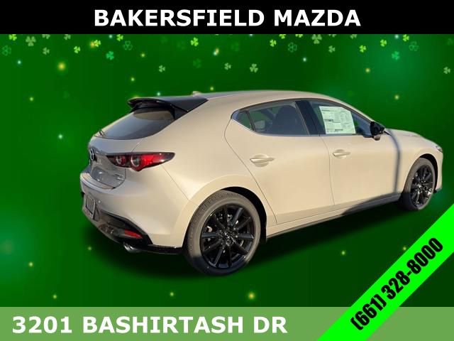 New 2026 MAZDA MAZDA3 Hatchback w/Premium Plus Pkg image 5