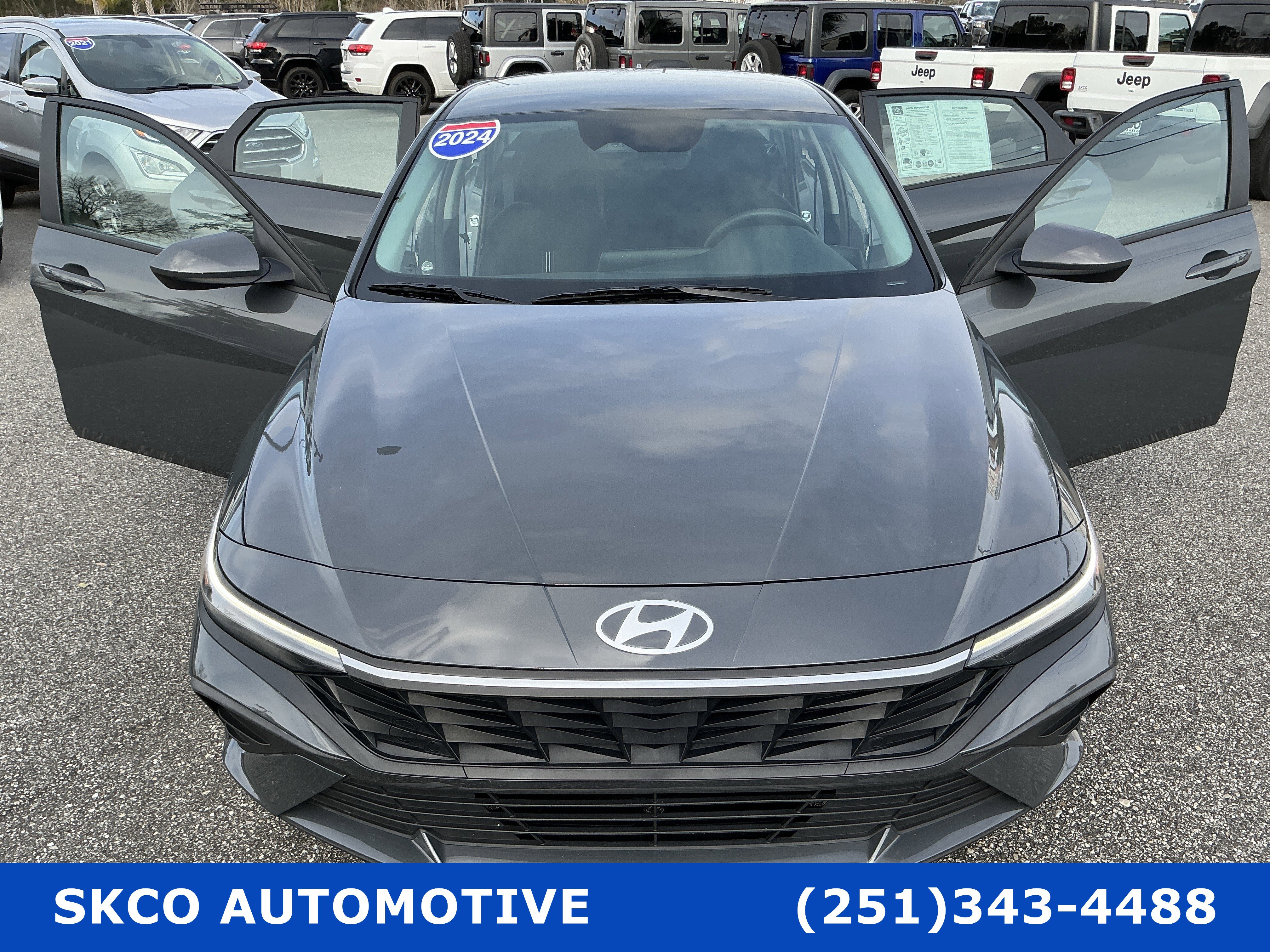 Used 2024 Hyundai Elantra SEL FWD image 34