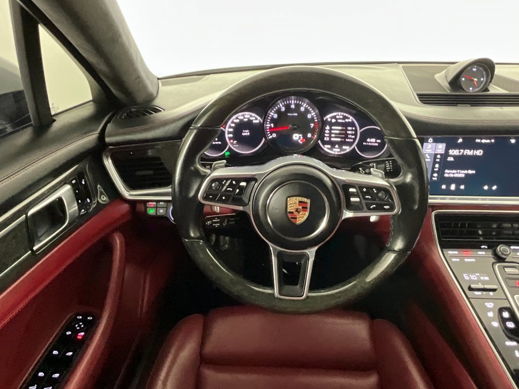 Used 2017 Porsche Panamera 4S image 11