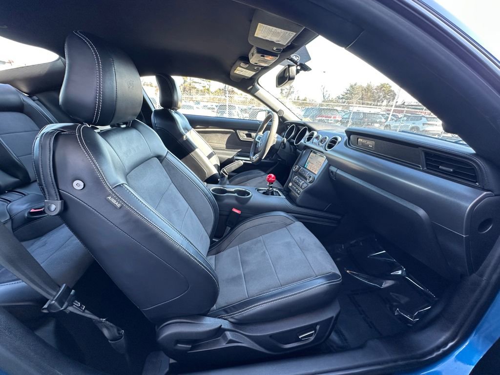 Used 2019 Ford Mustang Shelby GT350 w/ Technology Package image 22