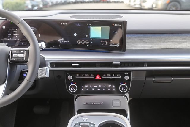 New 2026 Hyundai Ioniq 9 Limited AWD/4WD image 14