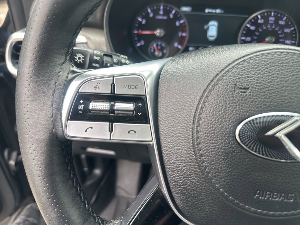 Used 2020 Kia Telluride SX image 16