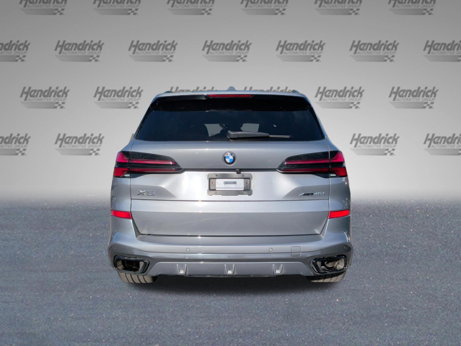 Certified 2024 BMW X5 xDrive40i w/ M Sport Package image 8