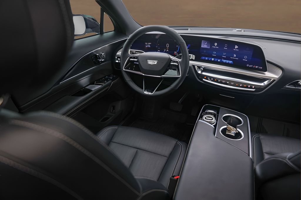 Certified 2024 Cadillac Lyriq Sport AWD/4WD image 26