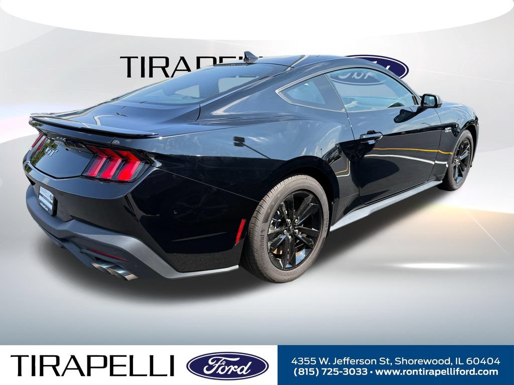 Used 2025 Ford Mustang GT RWD image 8