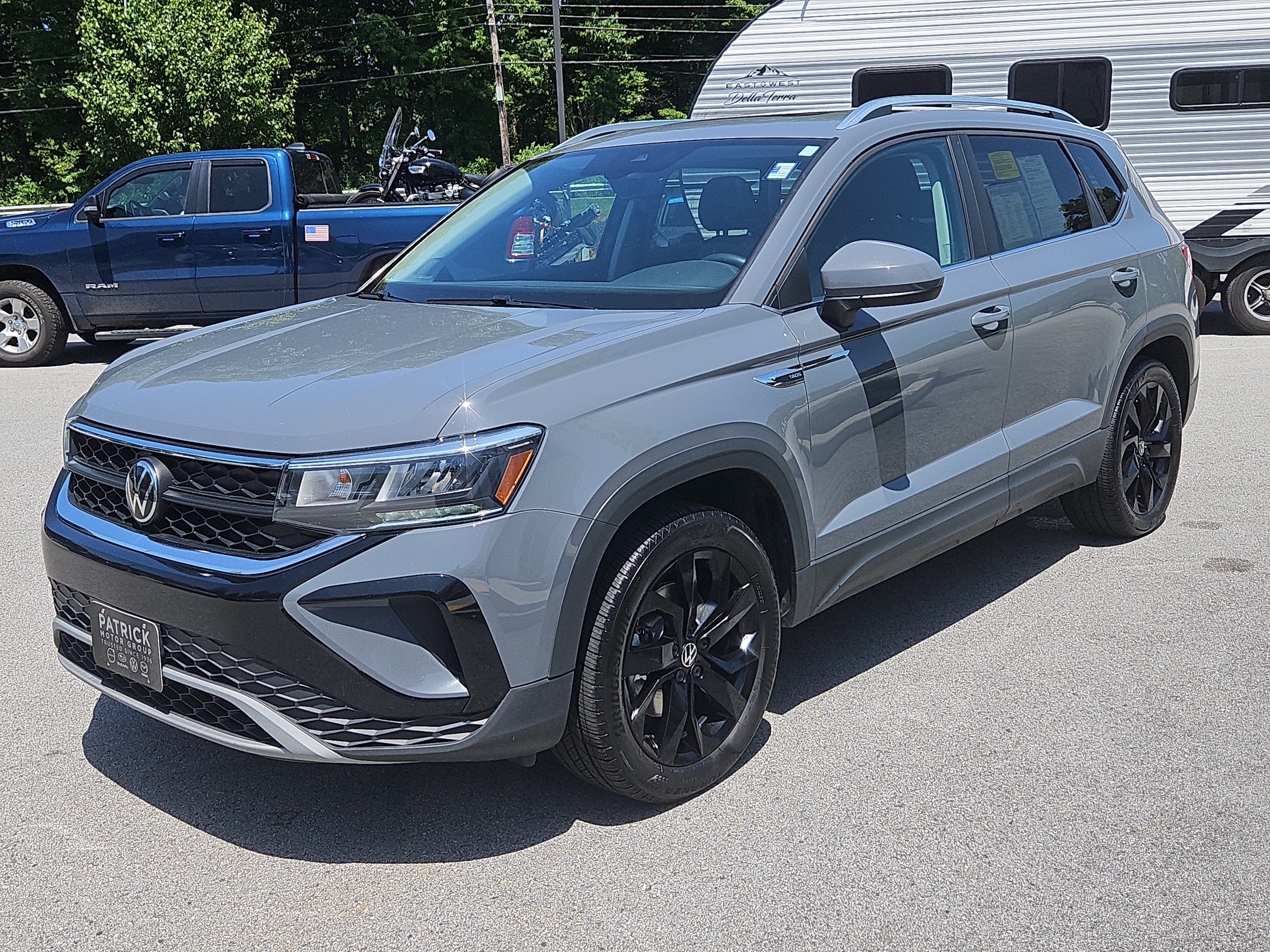Certified 2023 Volkswagen Taos SE w/ Panoramic Sunroof Package AWD/4WD image 22