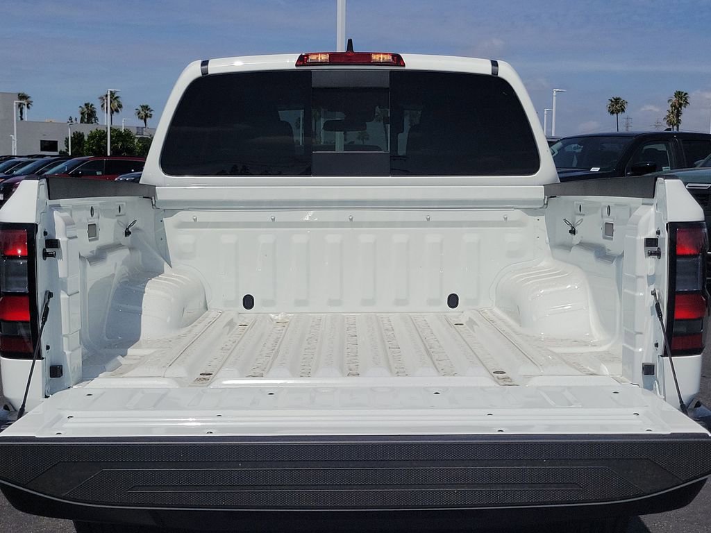 New 2026 Nissan Frontier S image 15