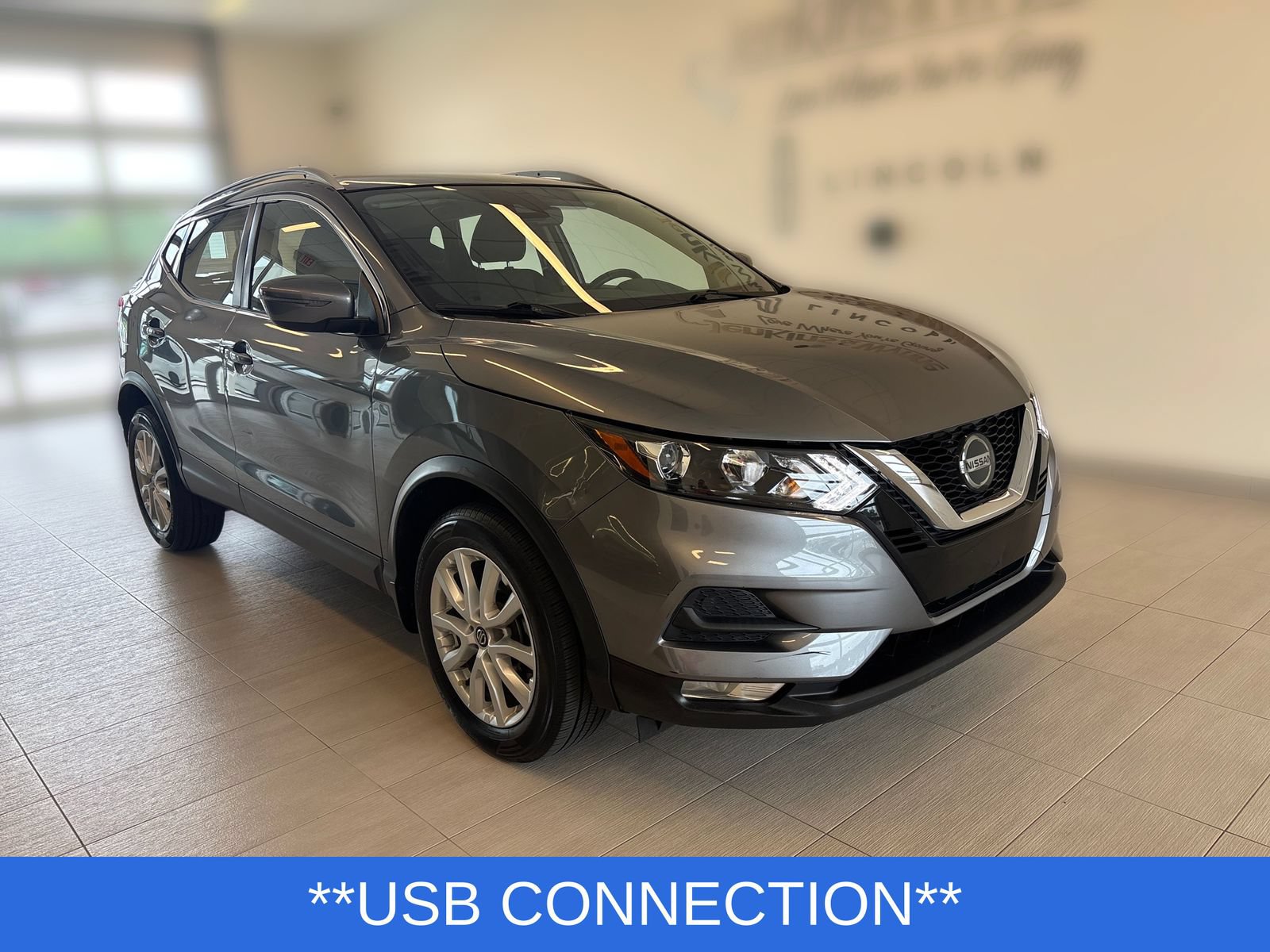 Used 2022 Nissan Rogue Sport SV FWD image 7