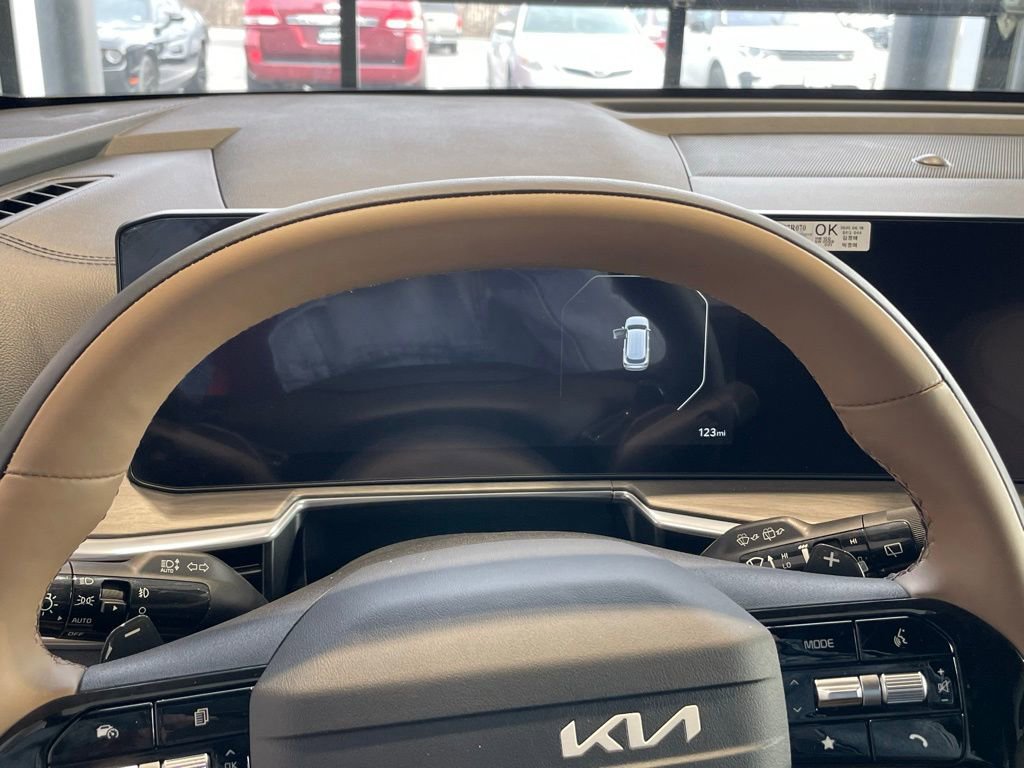 New 2026 Kia Sorento SX Prestige w/ Olive Brown Leather Package image 13