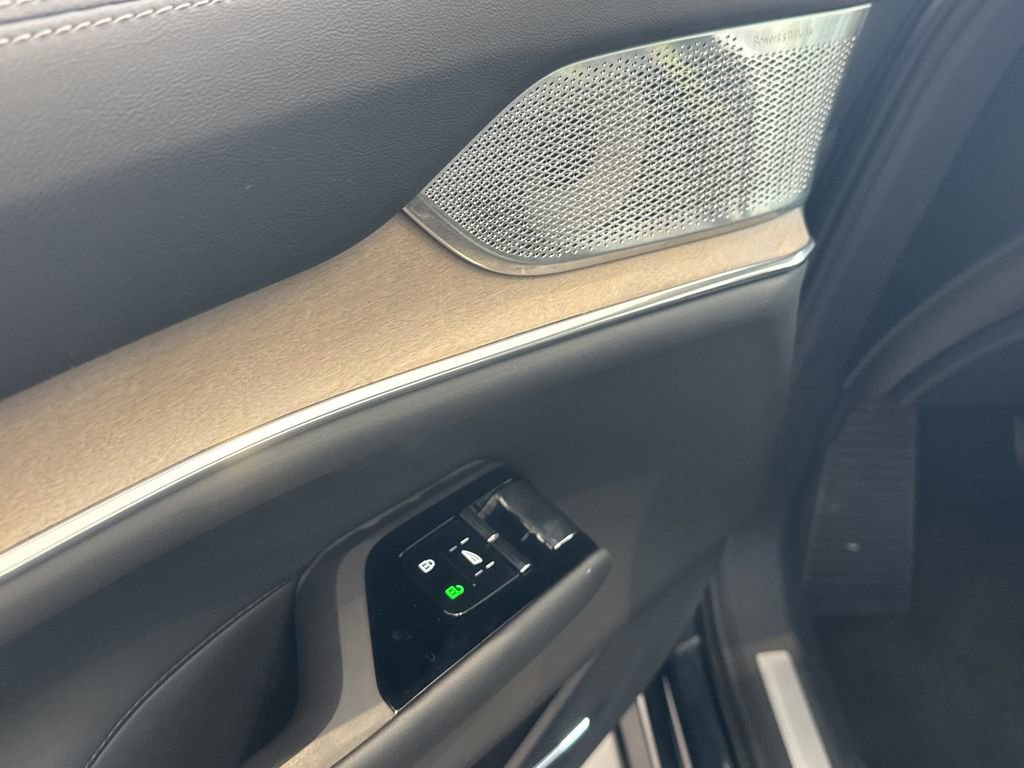 New 2025 Volvo EX90 Ultra image 13