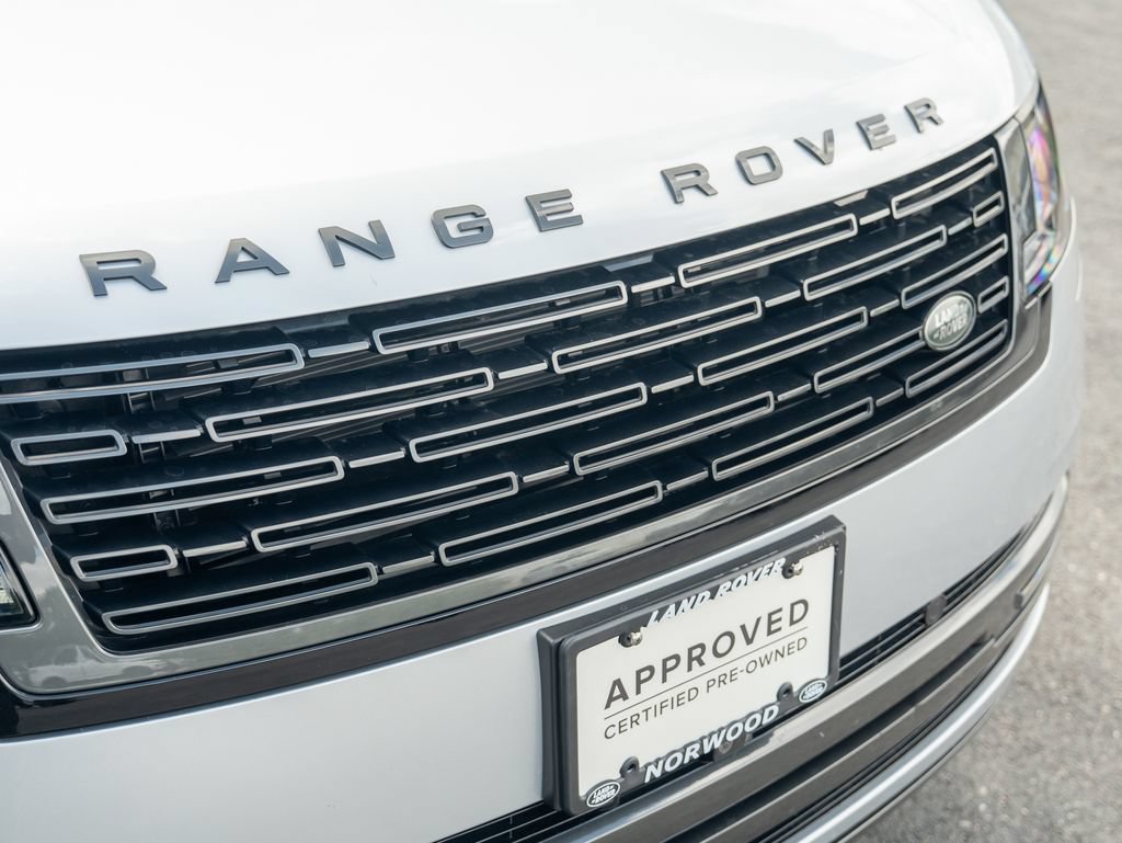 Certified 2024 Land Rover Range Rover SE AWD/4WD image 16