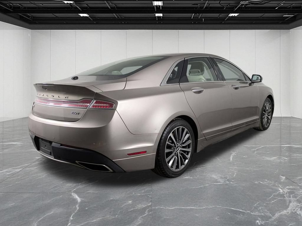 Used 2018 Lincoln MKZ Premiere FWD image 5
