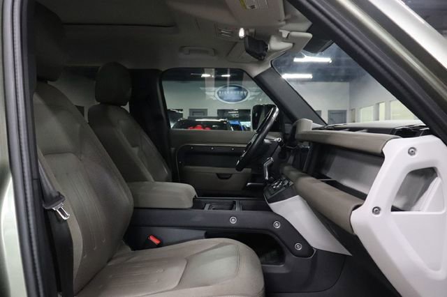 Used 2020 Land Rover Defender 110 S image 24