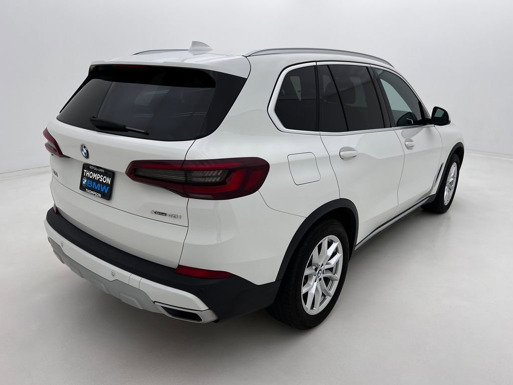 Certified 2022 BMW X5 xDrive40i w/ Luxury Seating Package image 7