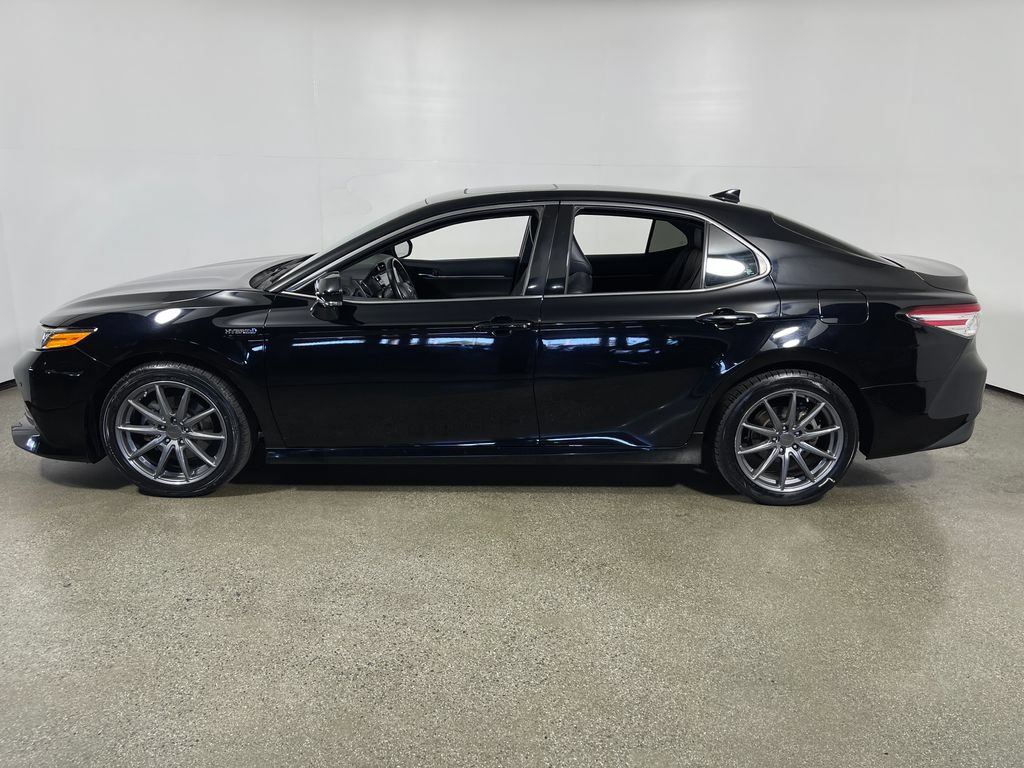 Certified 2019 Toyota Camry XLE w/ Driver Assist Package FWD image 6