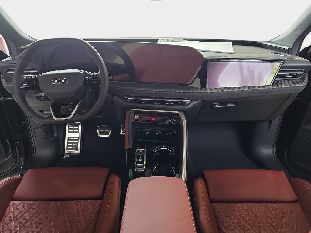 New 2026 Audi SQ5 Prestige AWD/4WD image 9