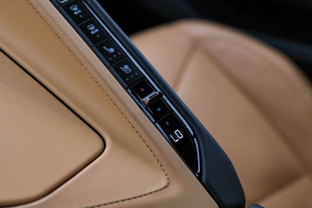 Used 2023 Chevrolet Corvette Stingray Preferred Cpe w/ Z51 Performance Package image 31