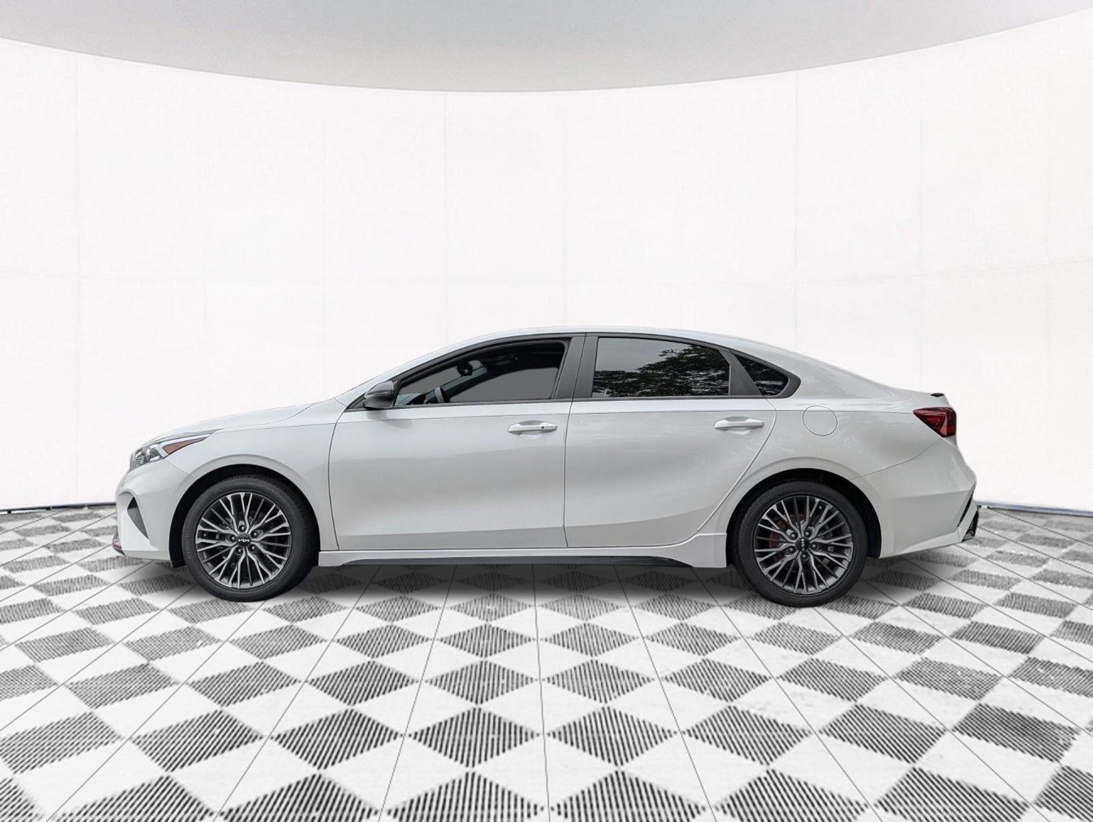 Used 2024 Kia Forte GT-Line w/ GT-Line Premium Package FWD image 16