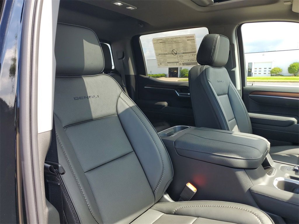 New 2026 GMC Sierra 1500 Denali w/ Denali Reserve Package image 29