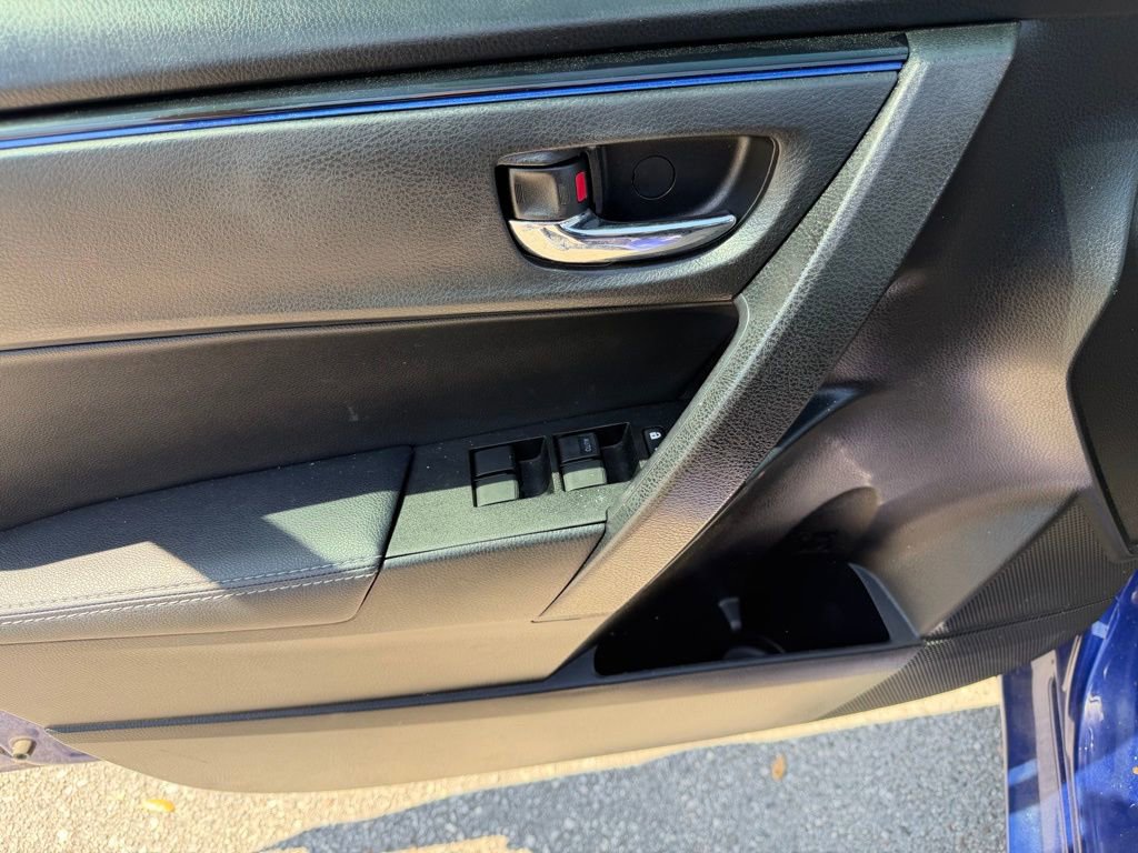 Used 2019 Toyota Corolla SE image 22