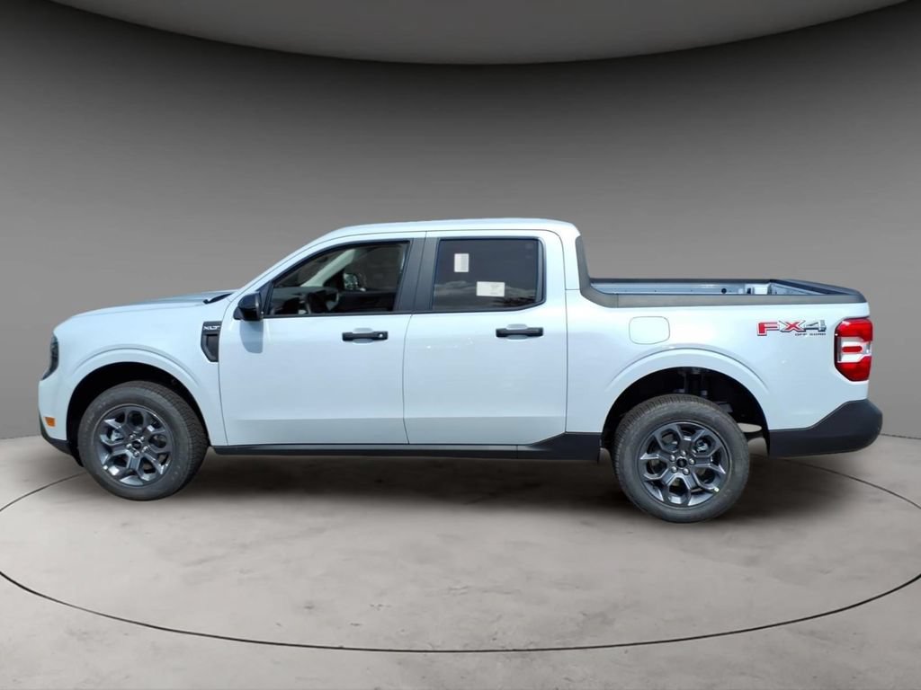 New 2026 Ford Maverick XLT w/ XLT Luxury Package AWD/4WD image 2